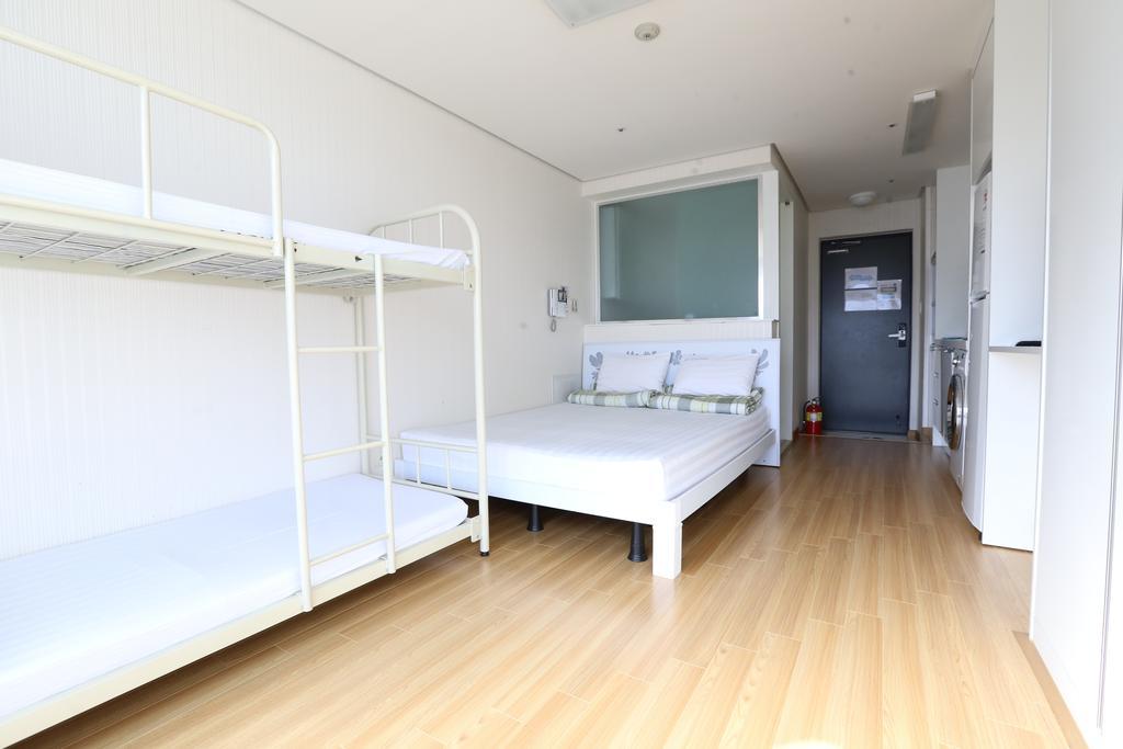 Phil House Vandrerhjem Guri Rom bilde