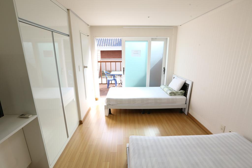Phil House Vandrerhjem Guri Rom bilde