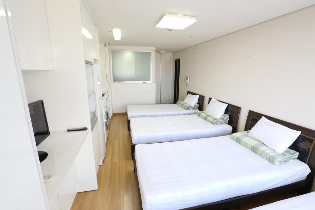 Phil House Vandrerhjem Guri Rom bilde